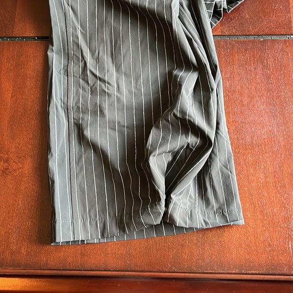 Mountain Hard Wear wide leg capris XL - Picture 5 of 10